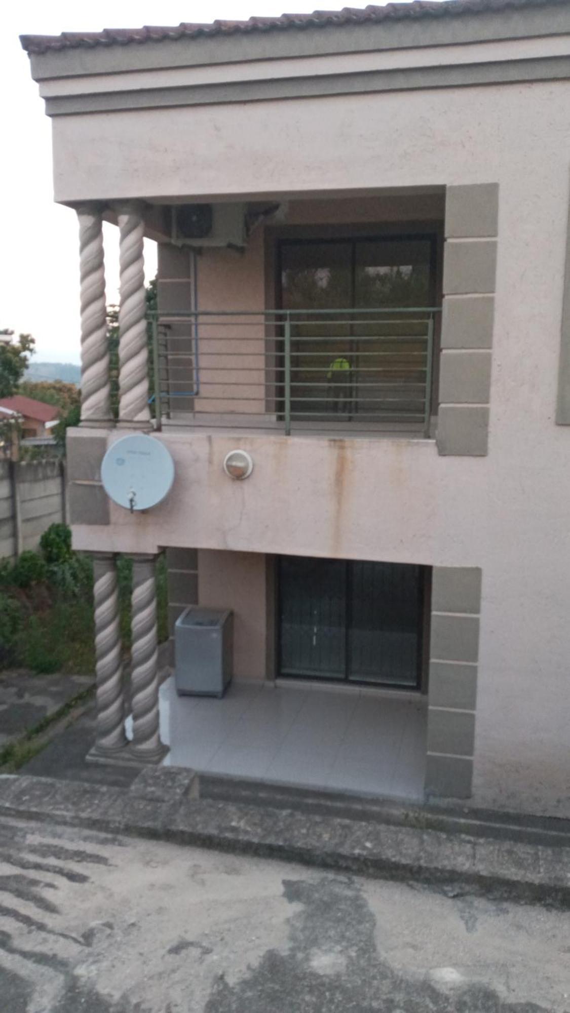 Zakhele Guest House Μανζίνι Εξωτερικό φωτογραφία